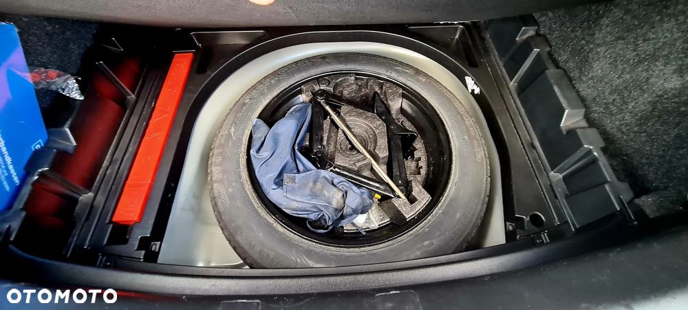 Volvo V40 D3 Drive-E Summum - 22