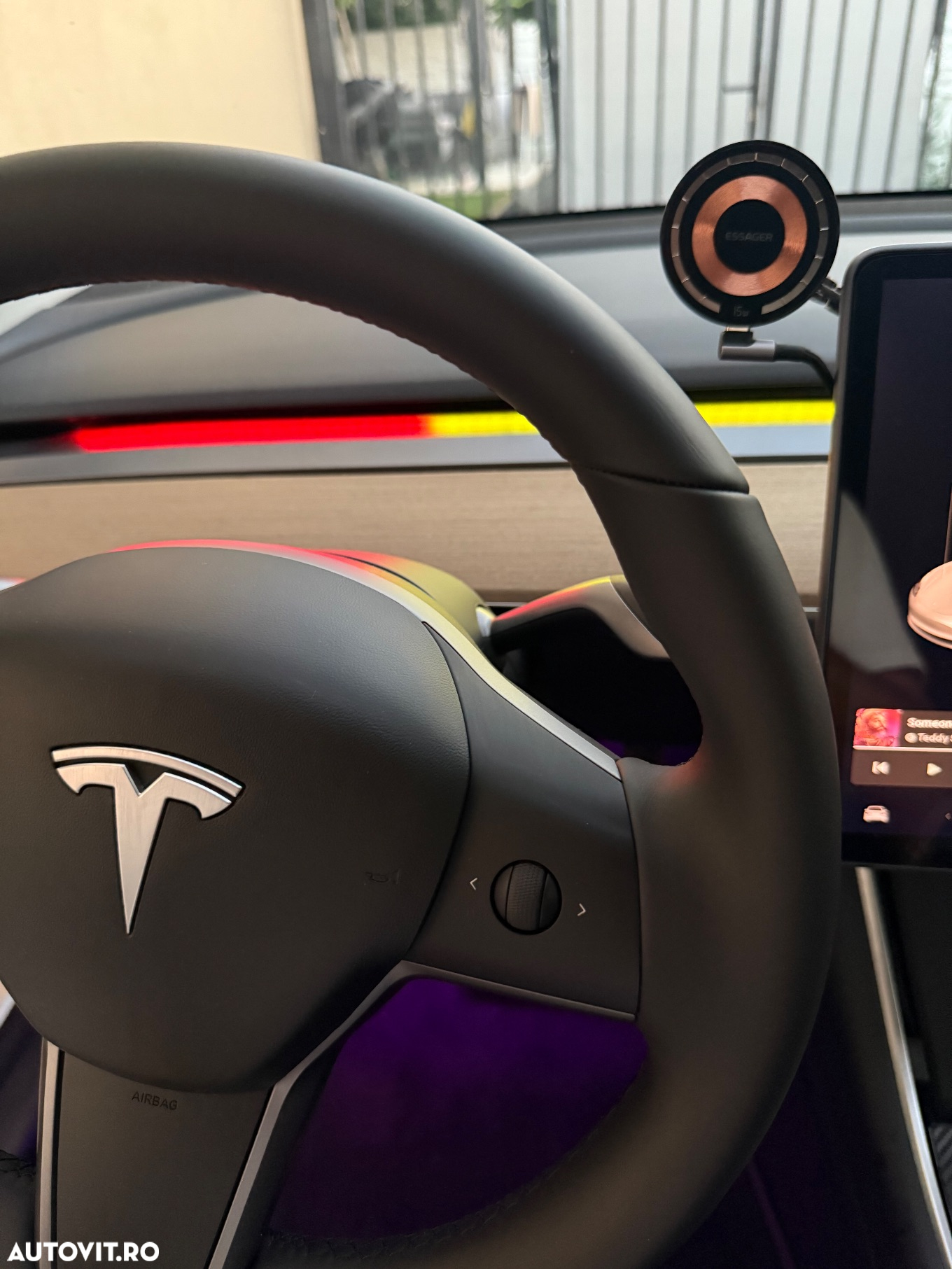 Tesla Model 3 Langstreckenbatterie Allradantrieb Dual Motor - 8