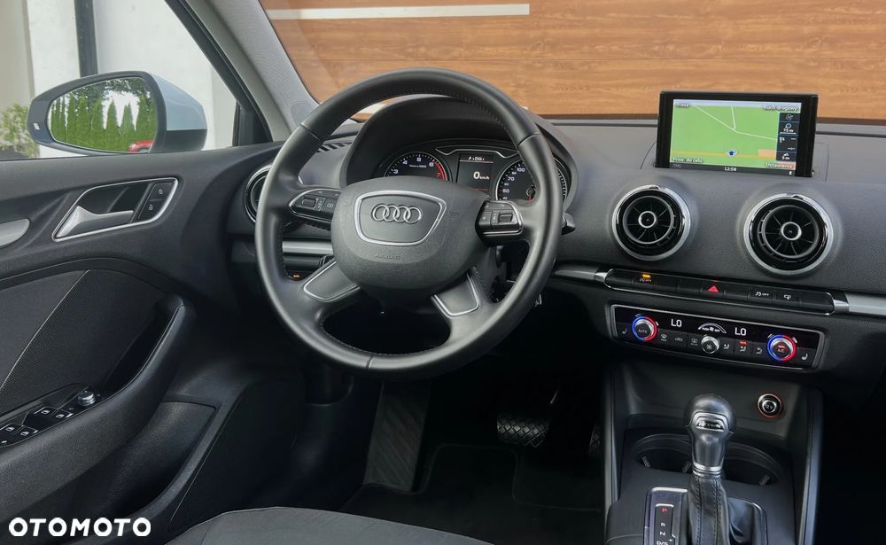 Audi A3 Sportback 1.4 TFSI Edycja Specjalna S tronic - 16