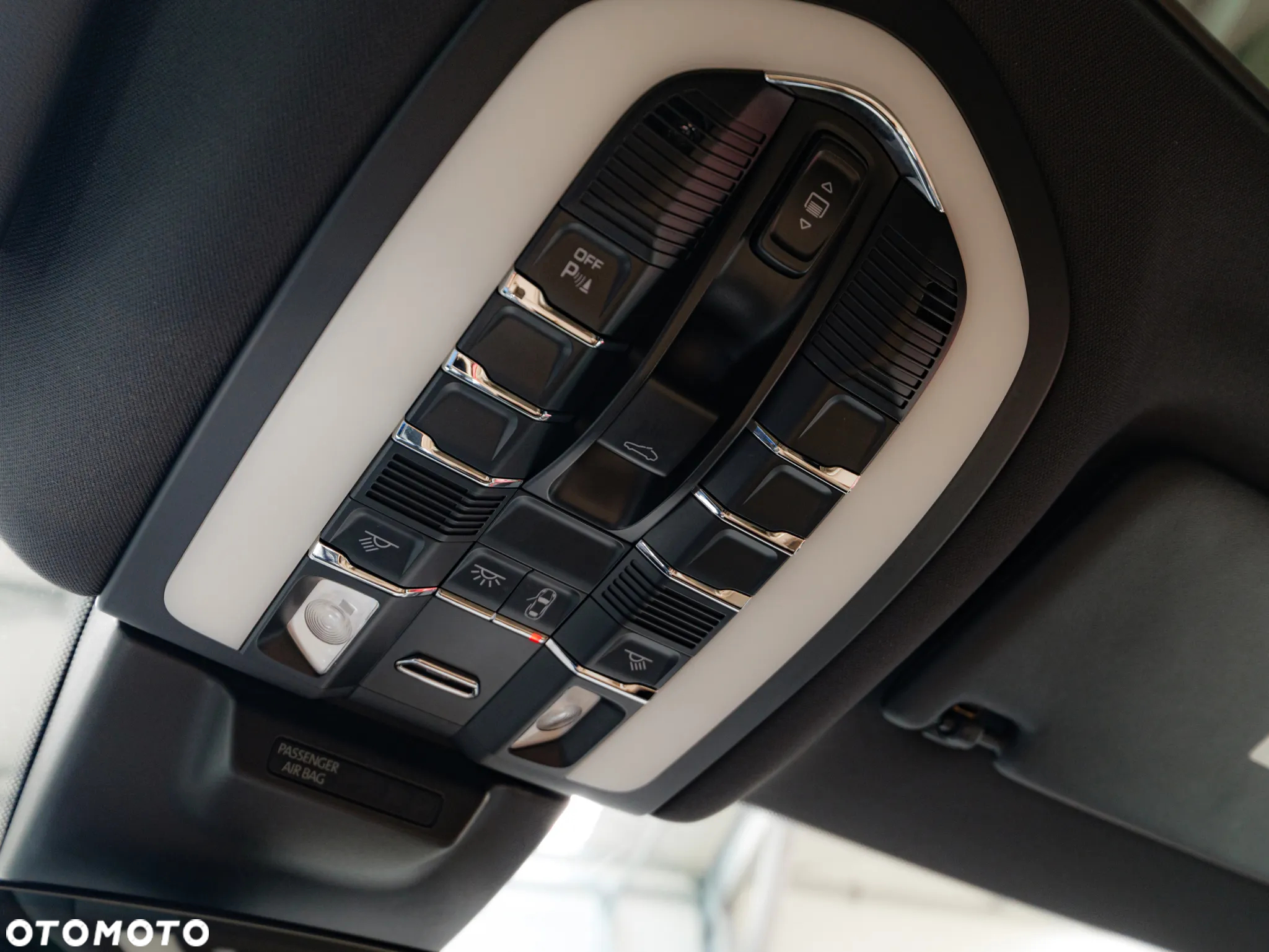 Porsche Macan Standard - 33