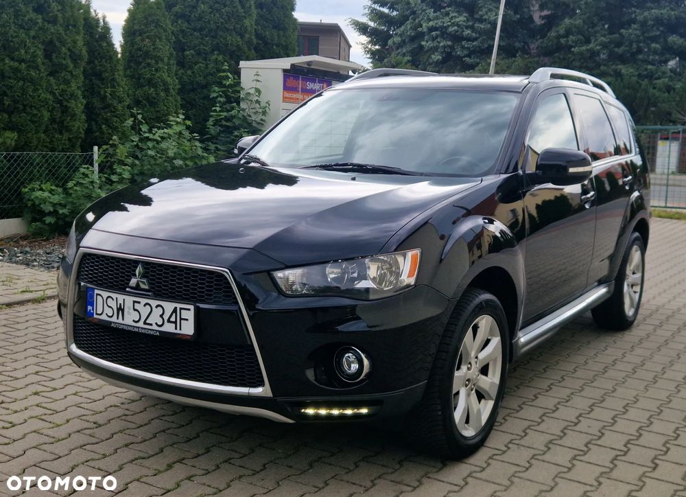 Mitsubishi Outlander 2.0 Intense + 2WD EU5 - 16