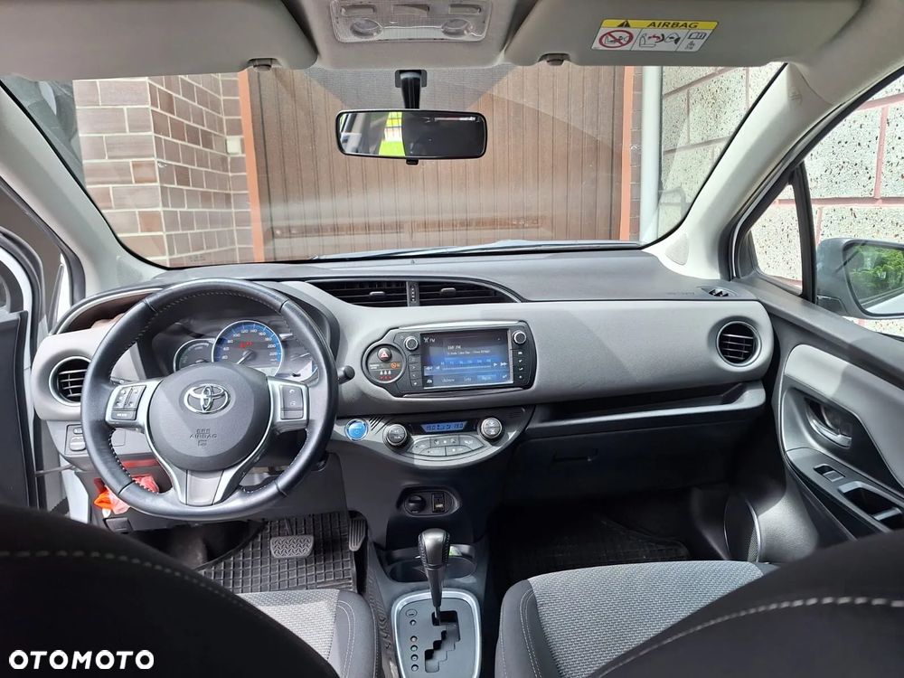 Toyota Yaris Hybrid 1.5 VVT-i Style - 2