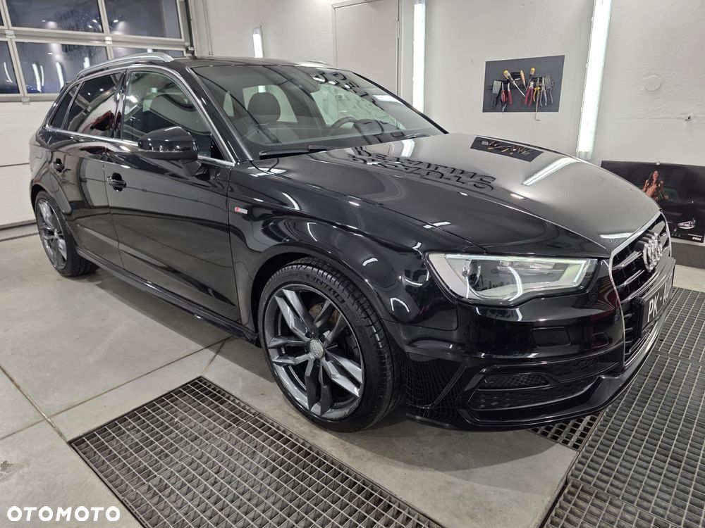 Audi A3 Sportback 2.0 TDI S tronic S line Sportpaket - 15