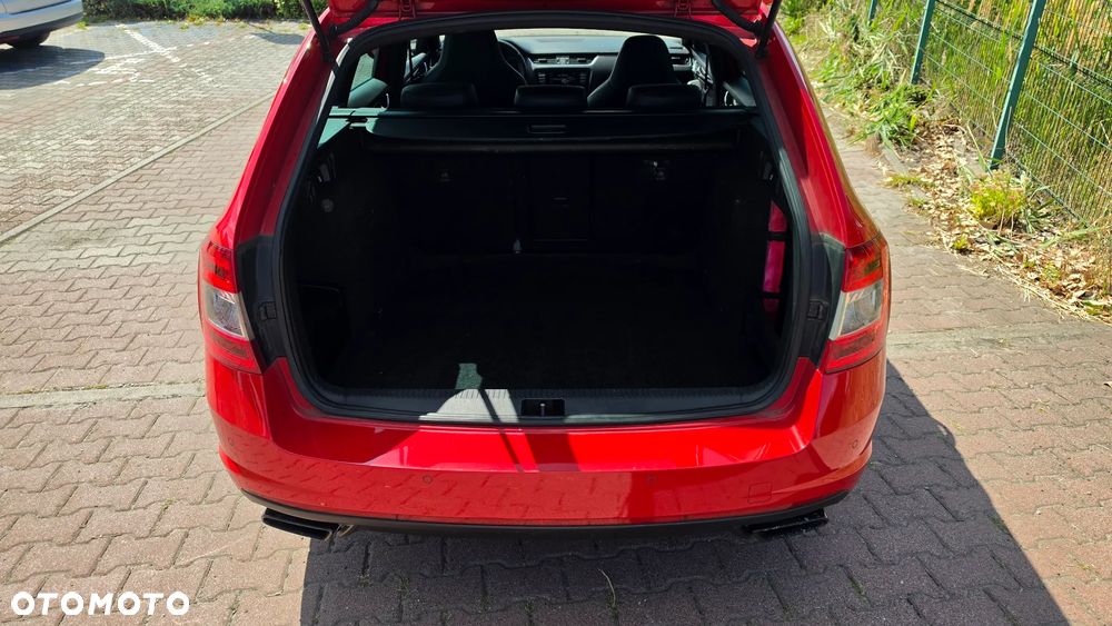 Skoda Octavia 2.0 TSI DSG RS 230 - 14