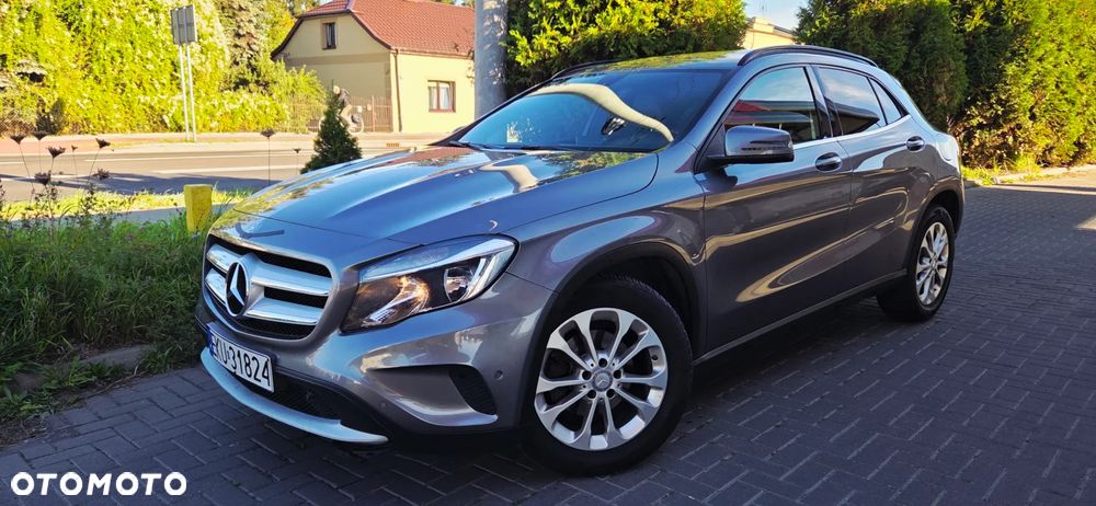 Mercedes-Benz GLA - 3