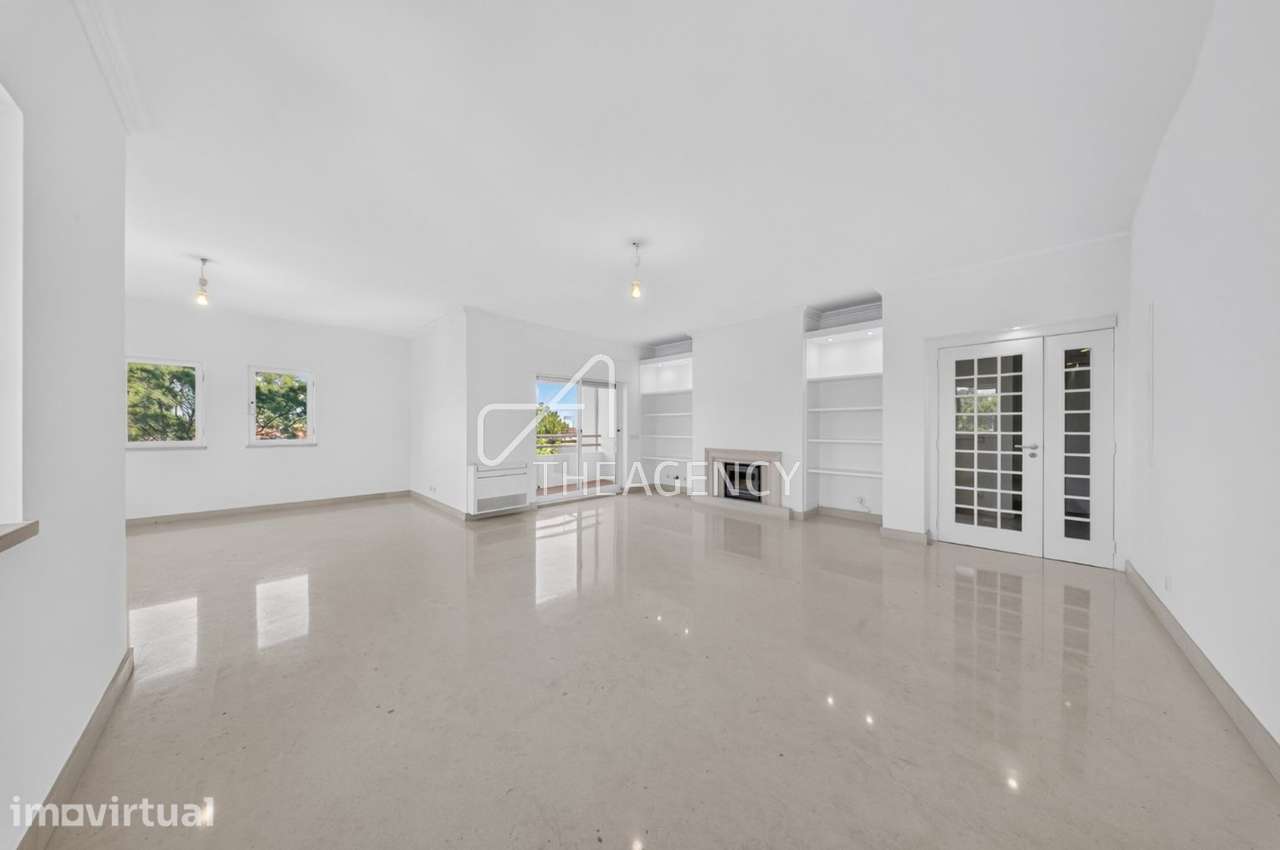 Apartamento T4 Remodelado | Piscina Rooftop | Bairro do Rosário, Casca - Grande imagem: 2/26