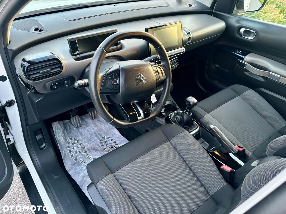 Citroën C4 Cactus - 12