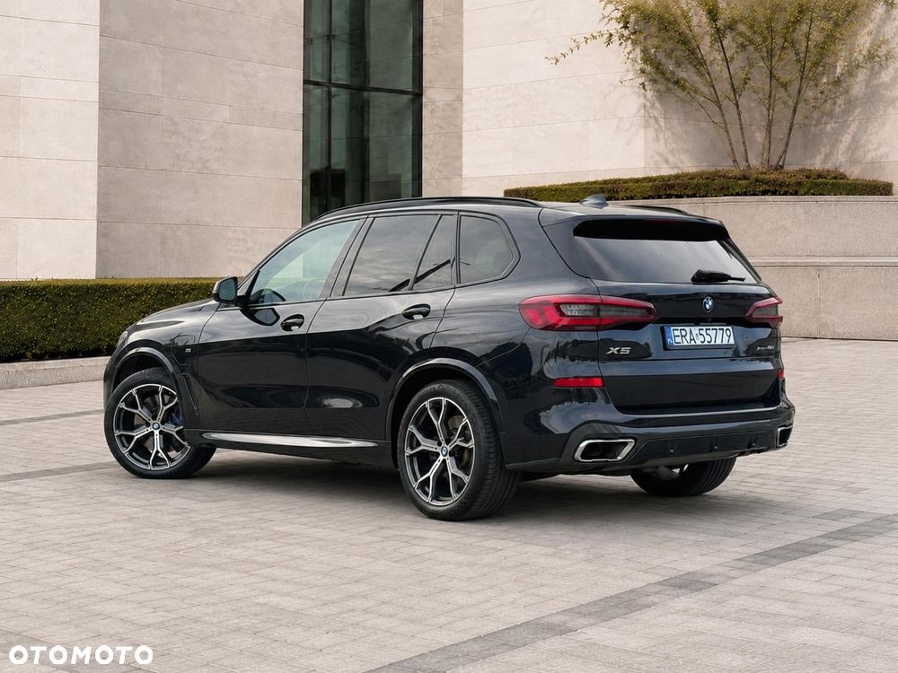 BMW X5 xDrive45e - 16