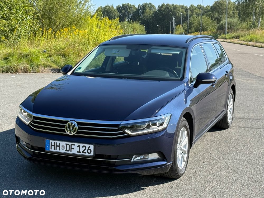 Volkswagen Passat - 16