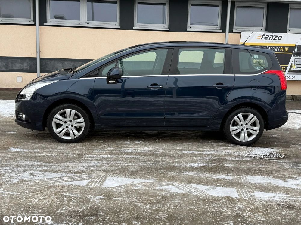 Peugeot 5008 - 6