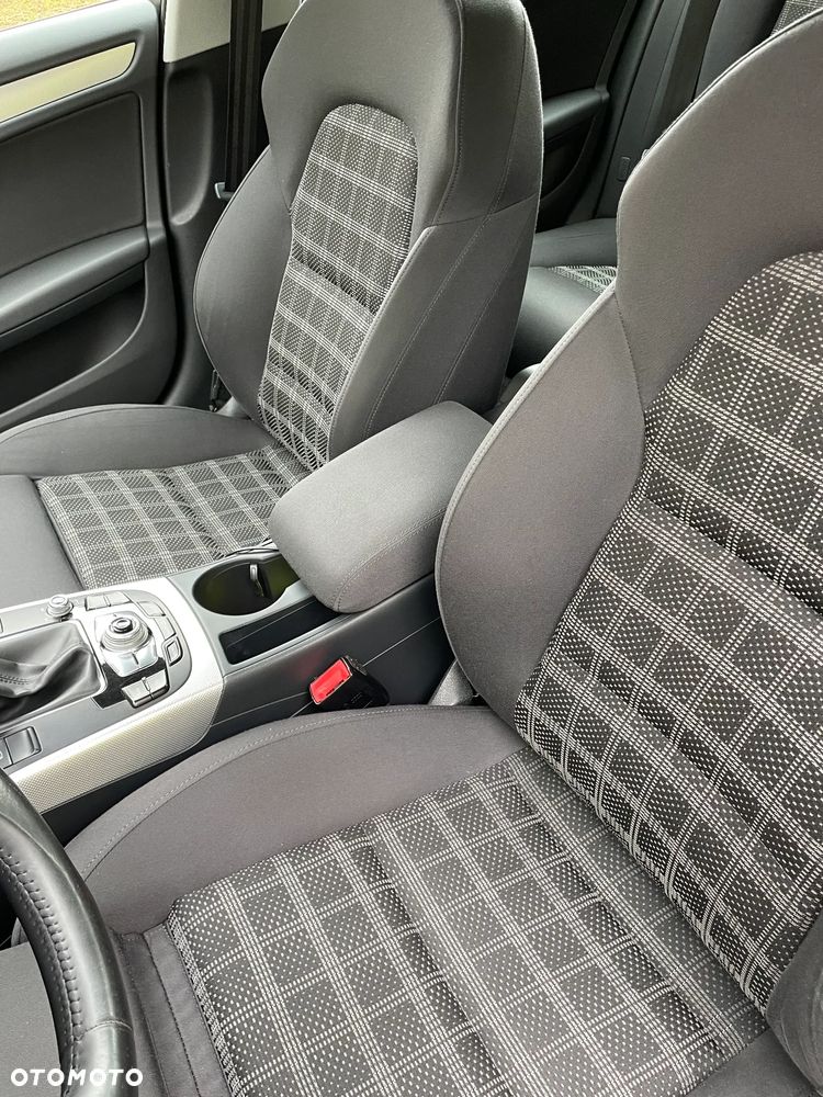 Audi A4 Limousine 2.0 TDI - 6