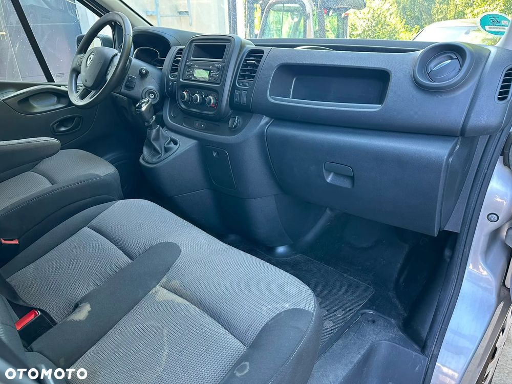 Renault Trafic - 6