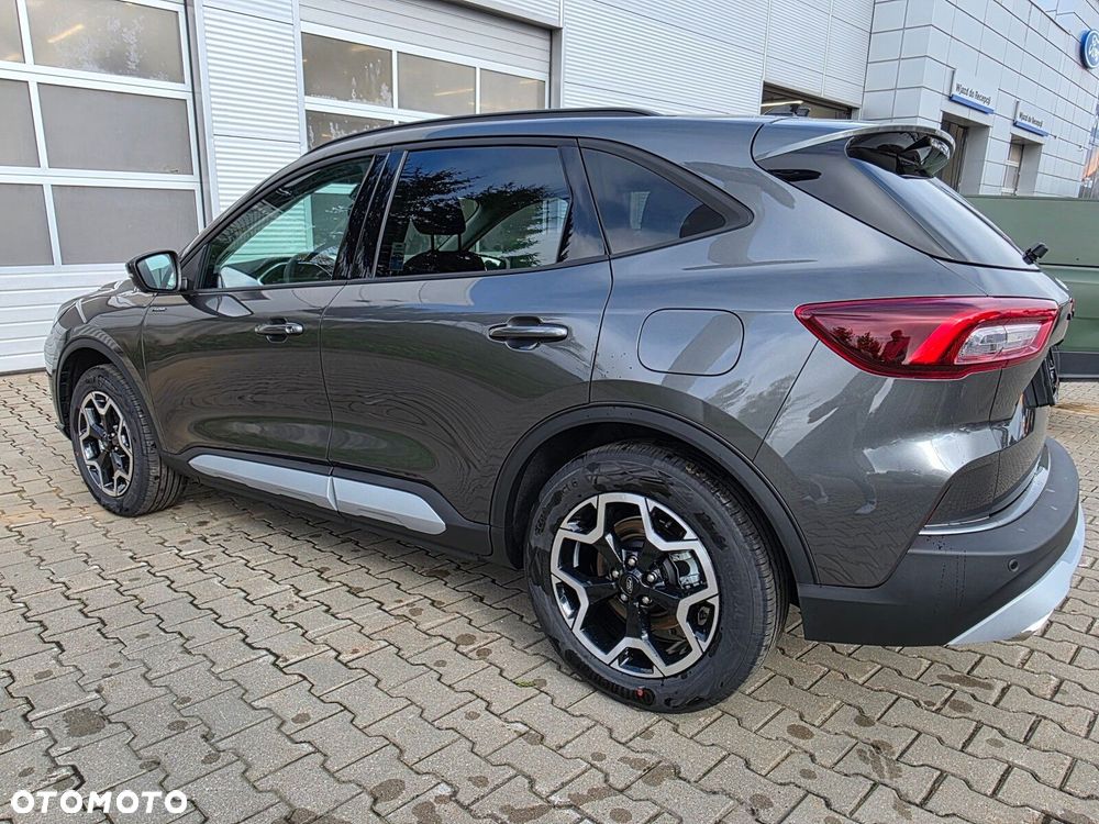 Ford Kuga - 9