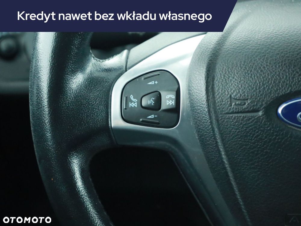 Ford Fiesta - 15
