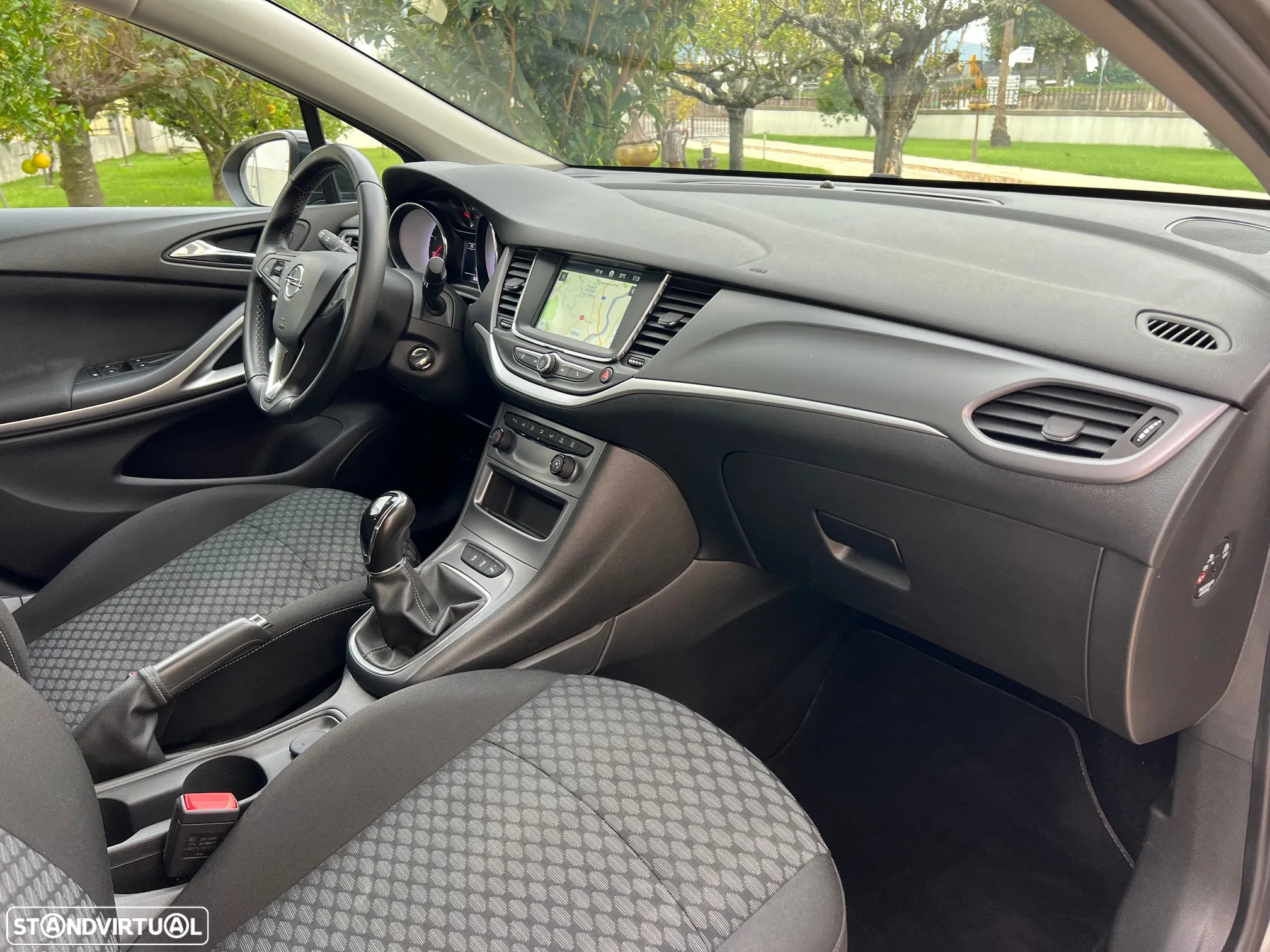 Opel Astra Sports Tourer 1.5 D Business Edition S/S - 23