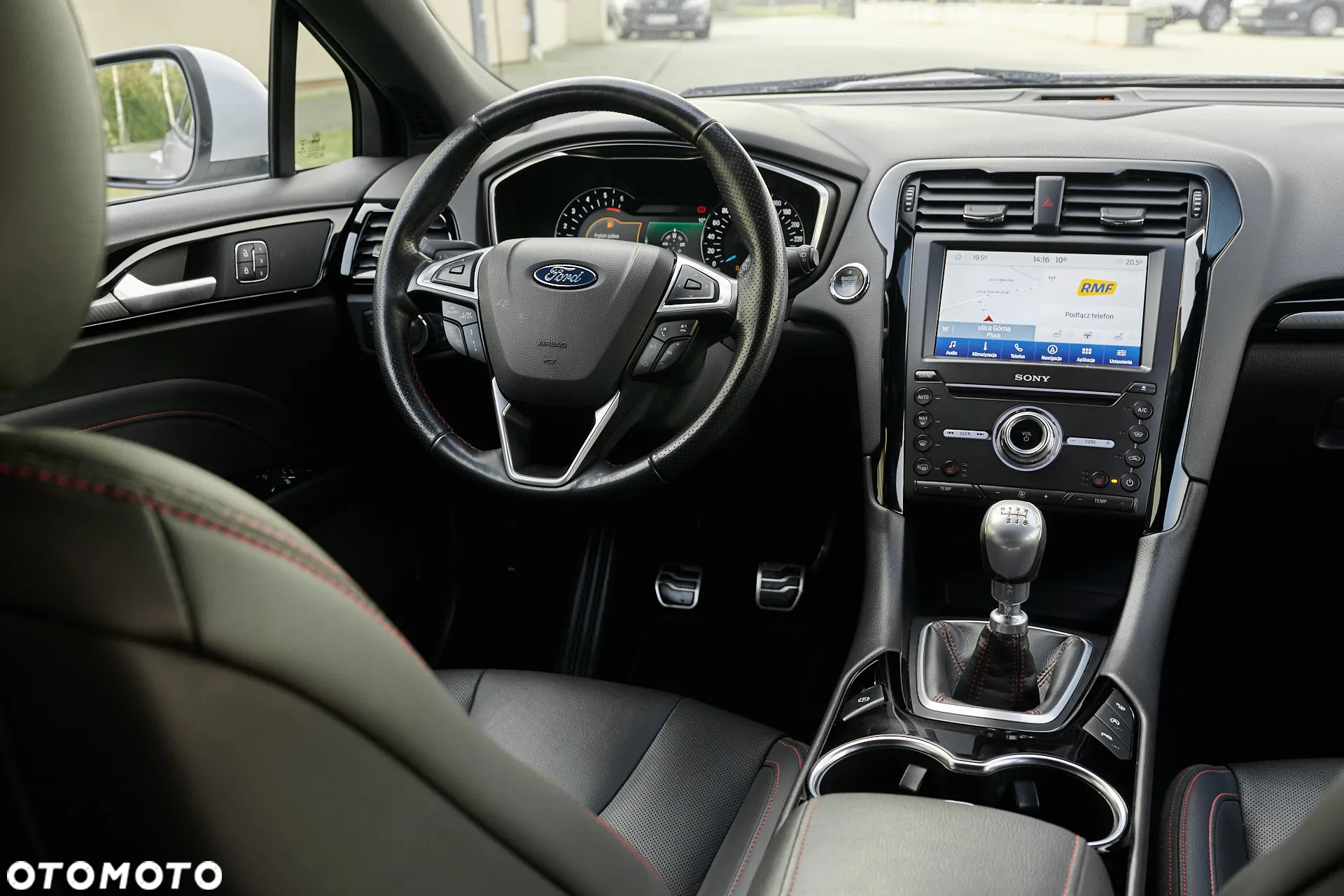 Ford Mondeo 2.0 EcoBlue ST-Line - 32