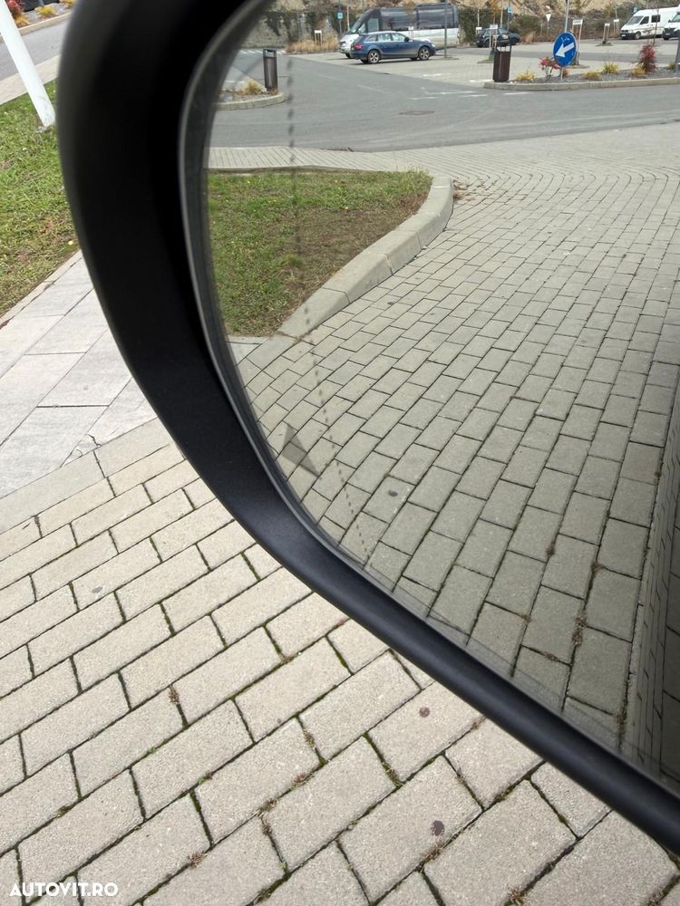 Mercedes-Benz C - 14