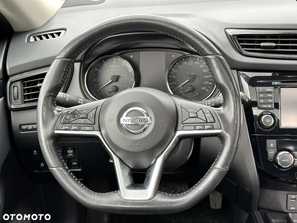 Nissan X-Trail 1.3 DIG-T Tekna 2WD DCT - 24
