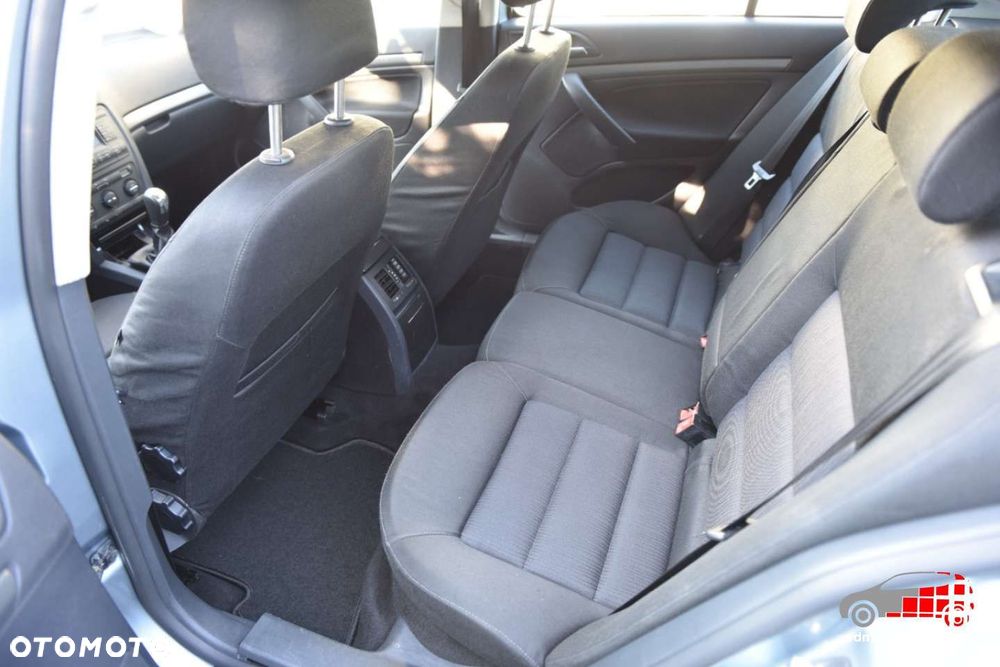 Skoda Octavia - 10