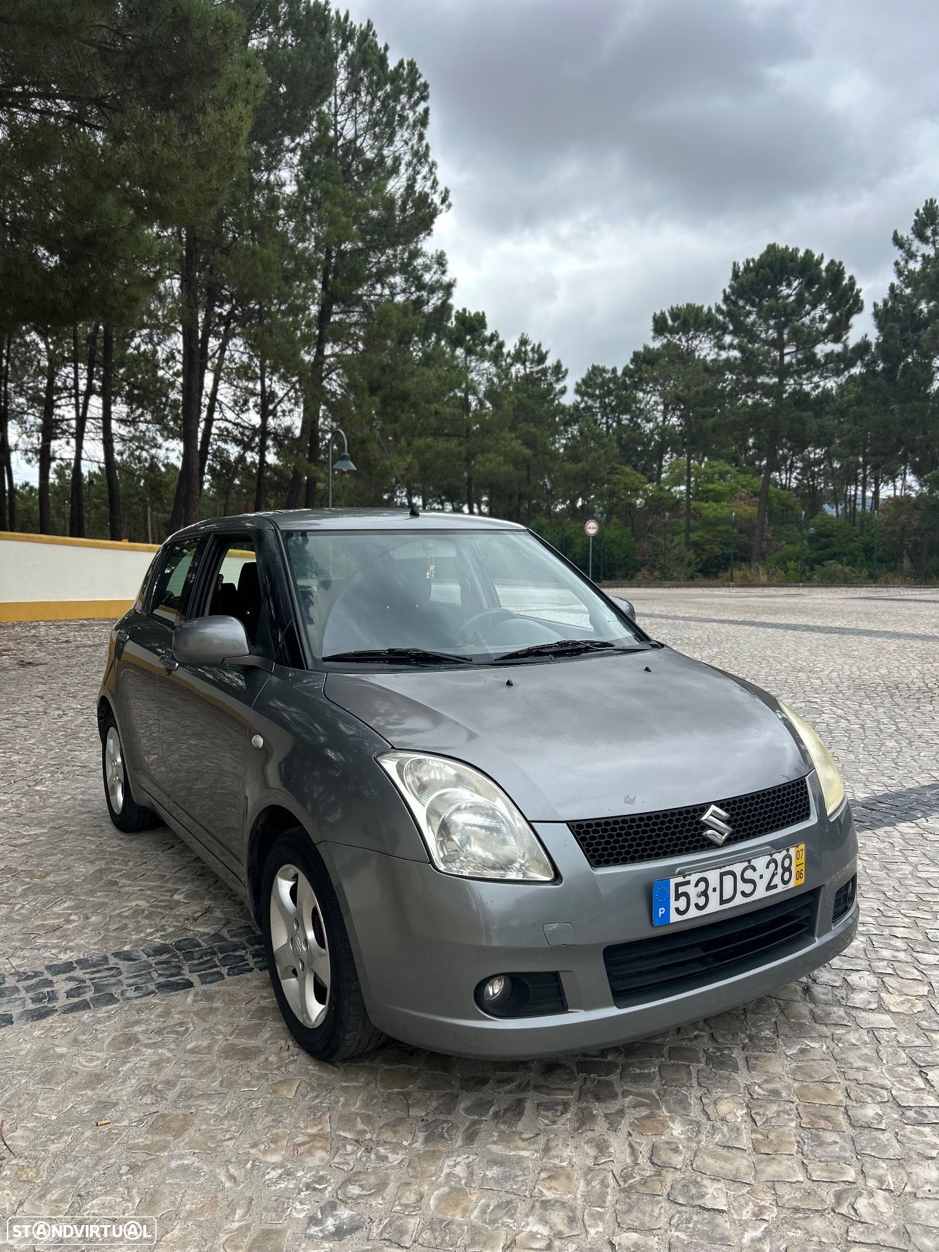 Suzuki Swift - 1