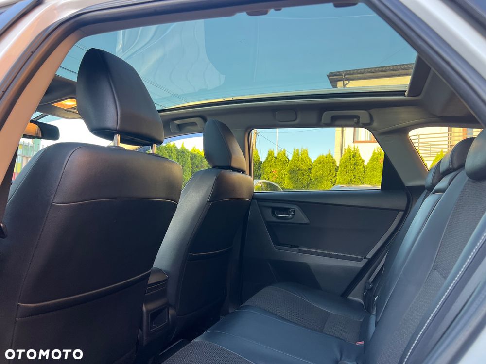 Toyota Auris 1.8 HSD Prestige NAVI - 28