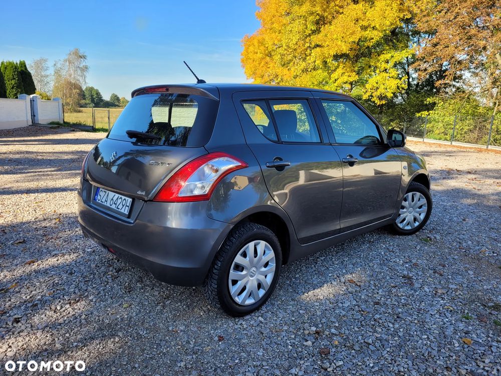 Suzuki Swift - 8