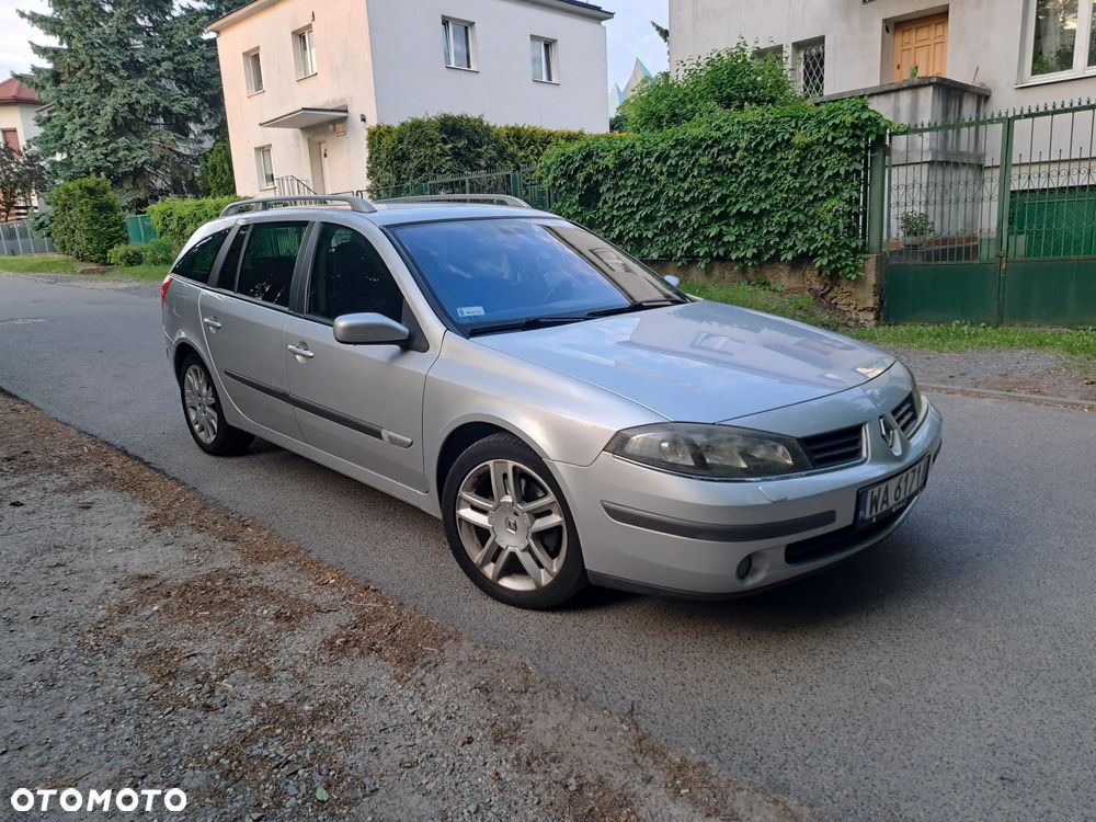 Renault Laguna 2.0 GT Turbo - 1