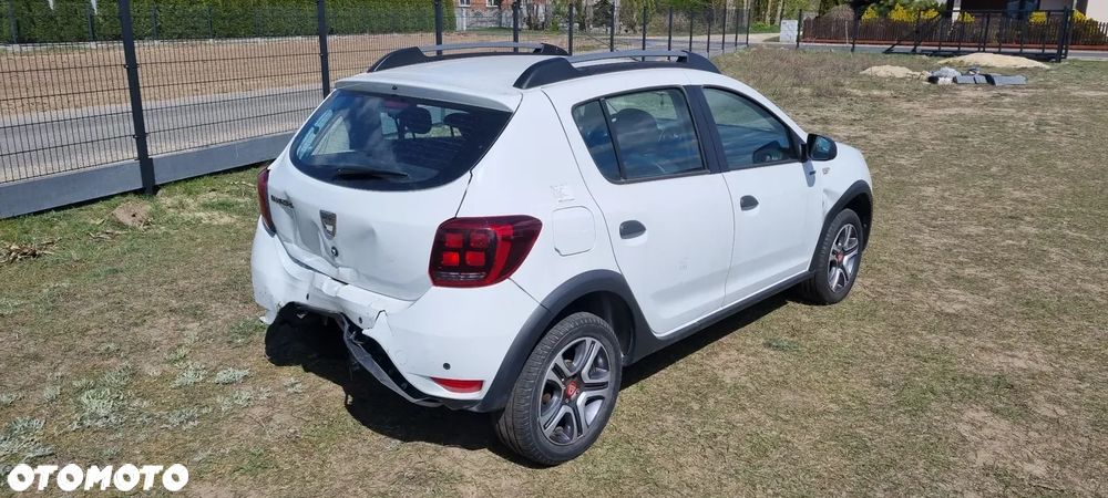 Dacia Sandero Stepway 0.9 TCe Ambiance S&S EU6 - 4