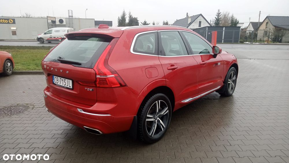 Volvo XC 60 T5 AWD Momentum - 6