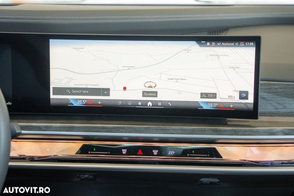 BMW Seria 7 740d xDrive MHEV - 25