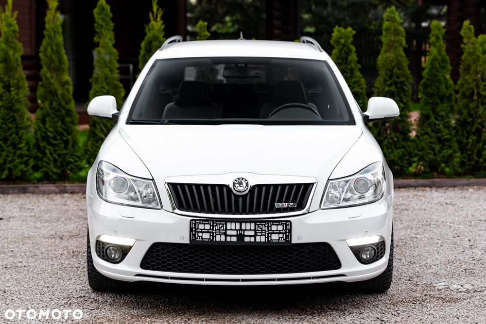 Skoda Octavia 2.0 TDI RS DSG - 7