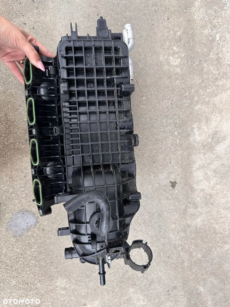 Kolektor ssący VW, Audi, Seat, Skoda 1.4 TSI 04E145749F 04E129711L - 8