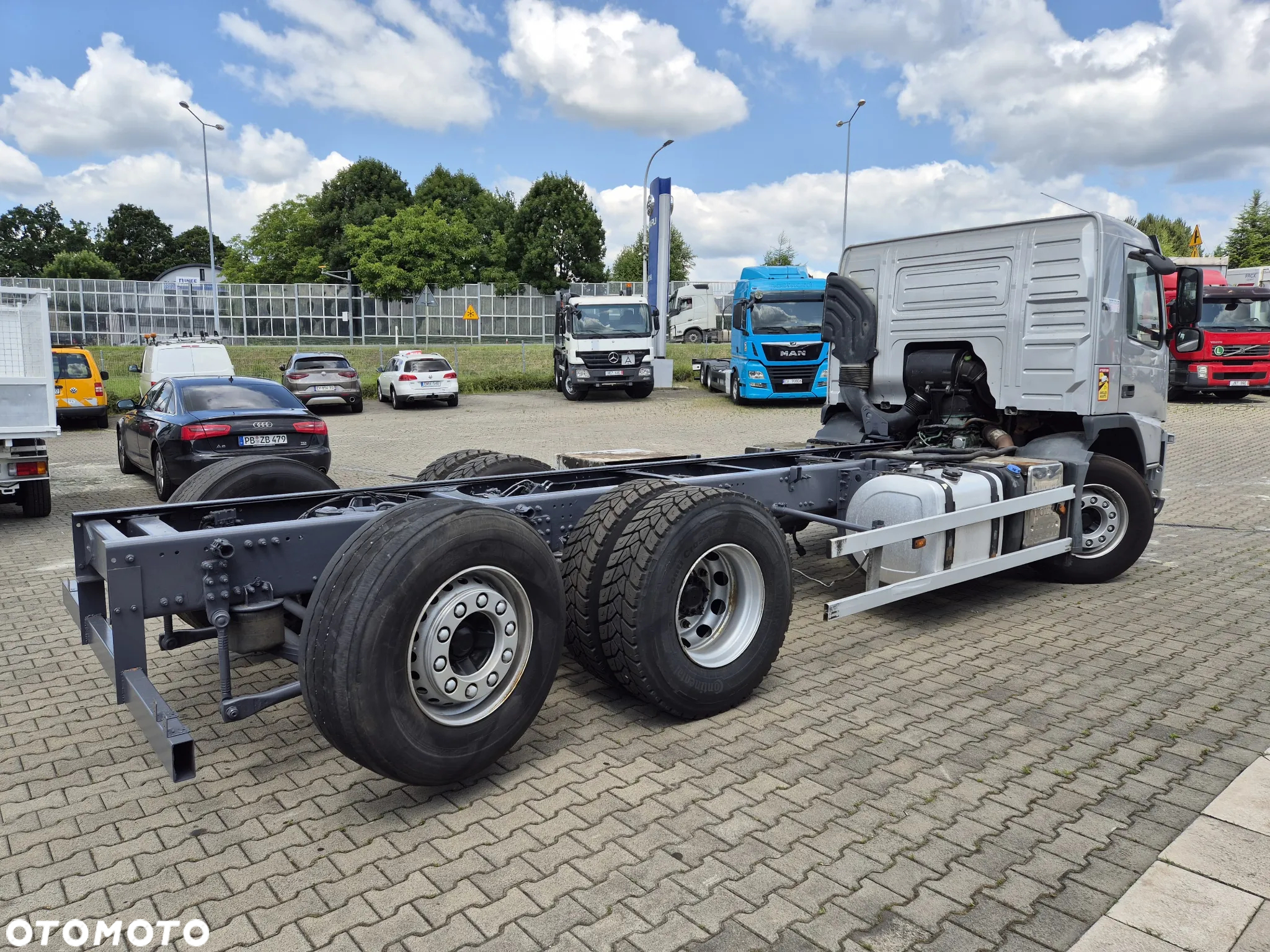 Volvo FM 420 / RAMA DO ZABUDOWY / ODNOWIONA / NISKIE MOTOGODZINY / SPRAWNA / EURO 5 / DŁ. RAMY 6.05m / OKAZJA - 8