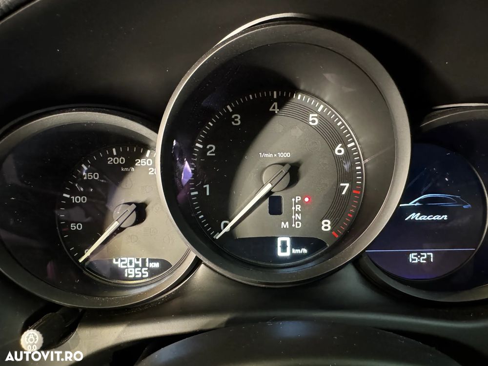 Porsche Macan Standard - 18