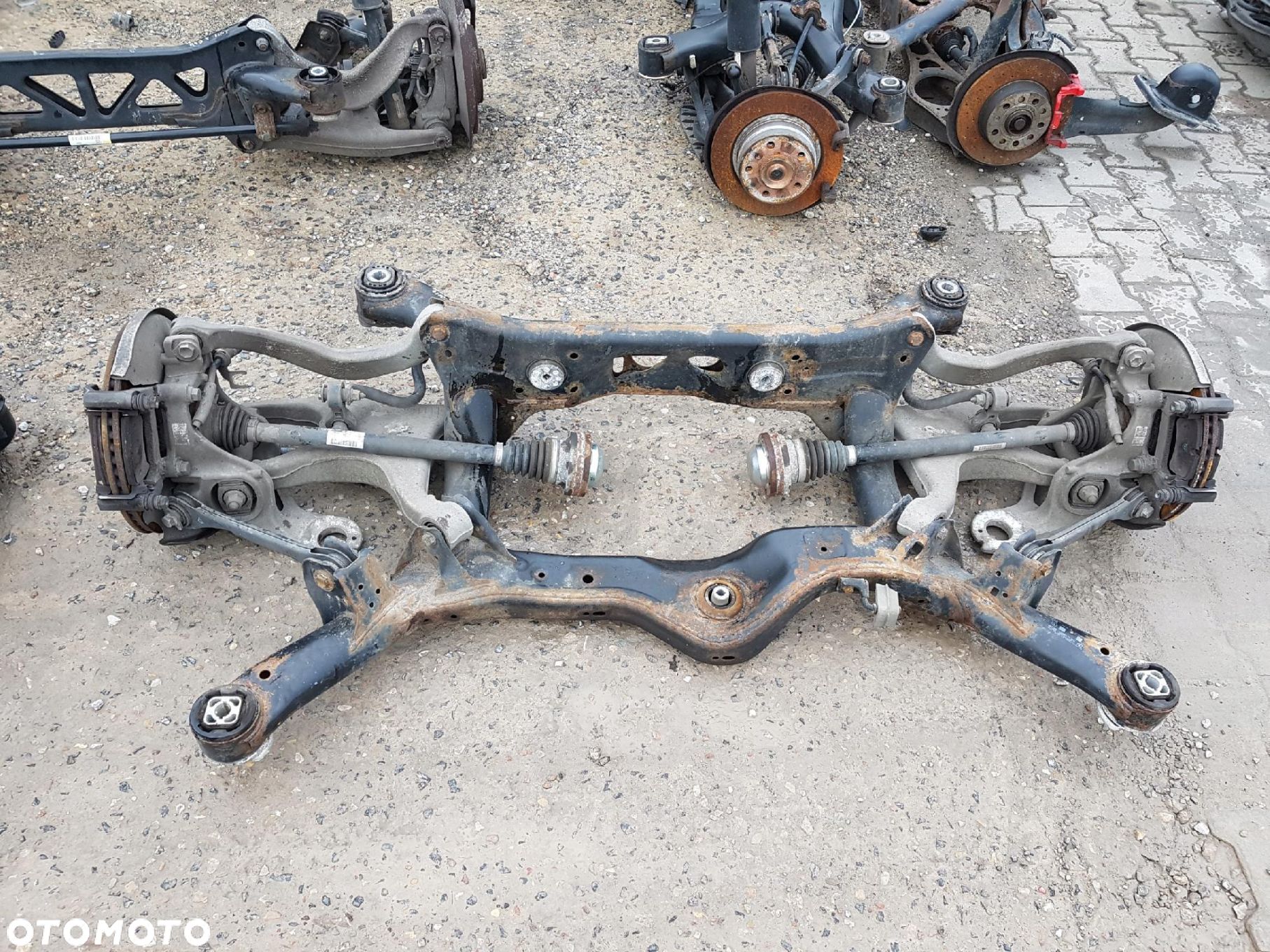 AUDI A6 C7 LIFT 15-18r ALLROAD 3.0 TDI BELKA ZAWIESZENIA TYŁ 4G0505235AD - 1