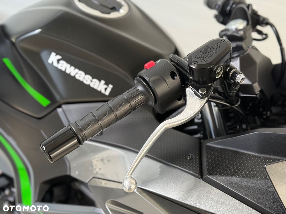 Kawasaki Ninja 500 - 12