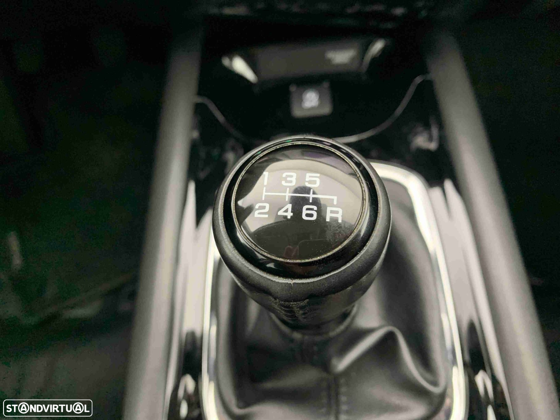 Honda HR-V 1.5 i-VTEC Elegance - 2