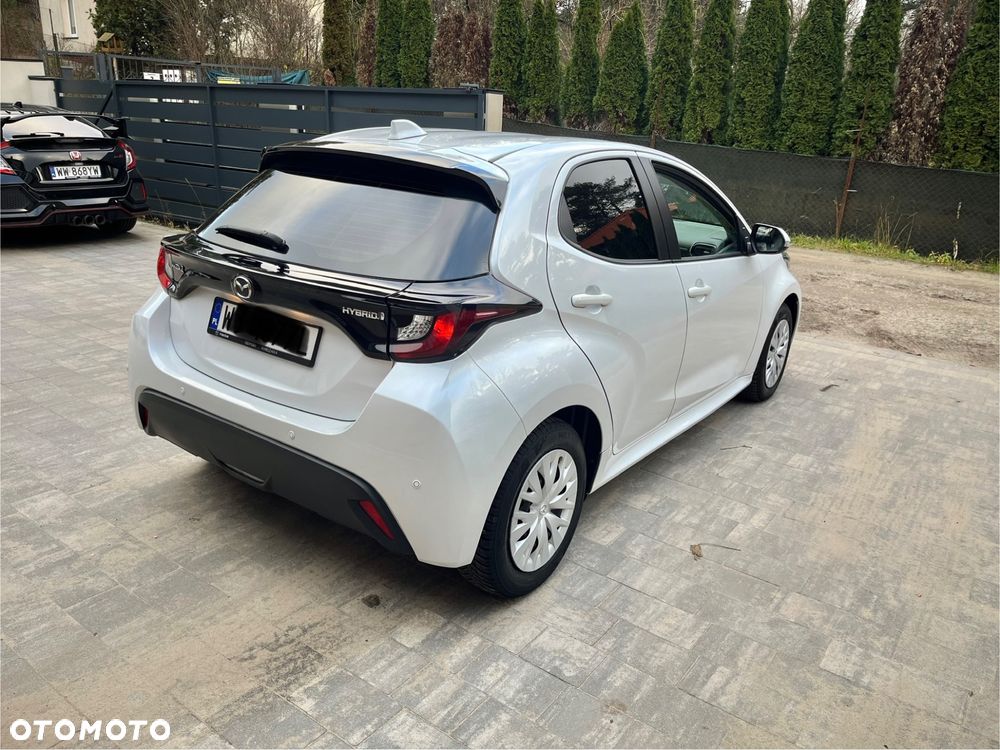 Toyota Yaris Hybrid 1.5 Executive - 5