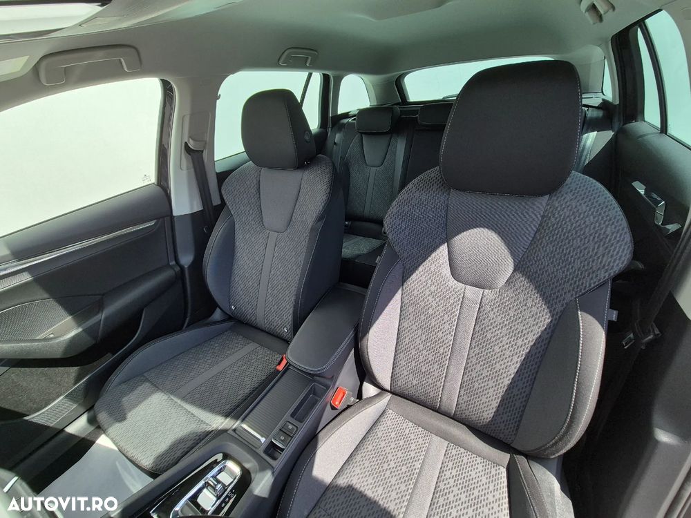 Skoda Octavia Combi 2.0 TDI DSG Style - 10