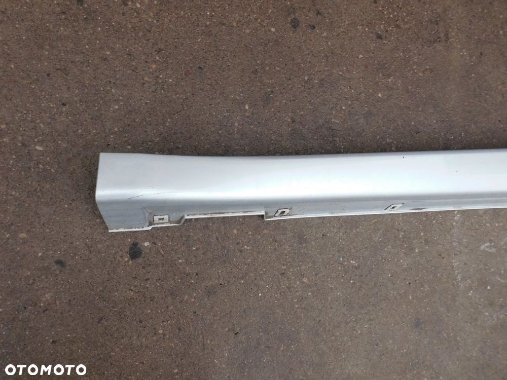 OSŁONA LISTWA PROGOWA NAKŁADKA PROGU ZEWNĘTRZNA HYUNDAI I40 LIFT LEWA ORYGINAŁ - 2