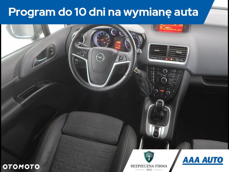 Opel Meriva - 8