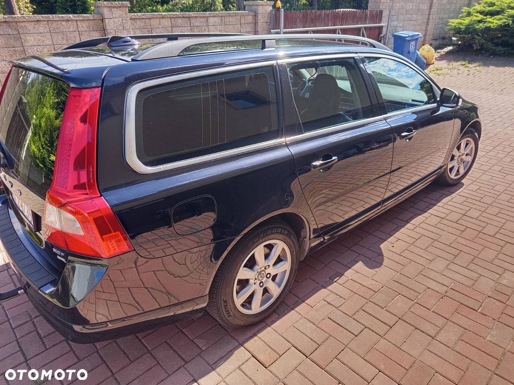 Volvo V70 2.0 Summum - 4