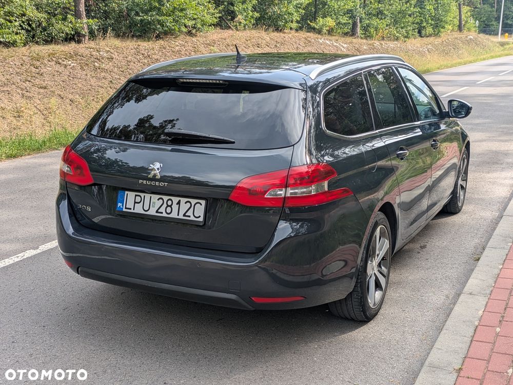 Peugeot 308 BlueHDi FAP 150 Stop&Start Automatik Allure - 8