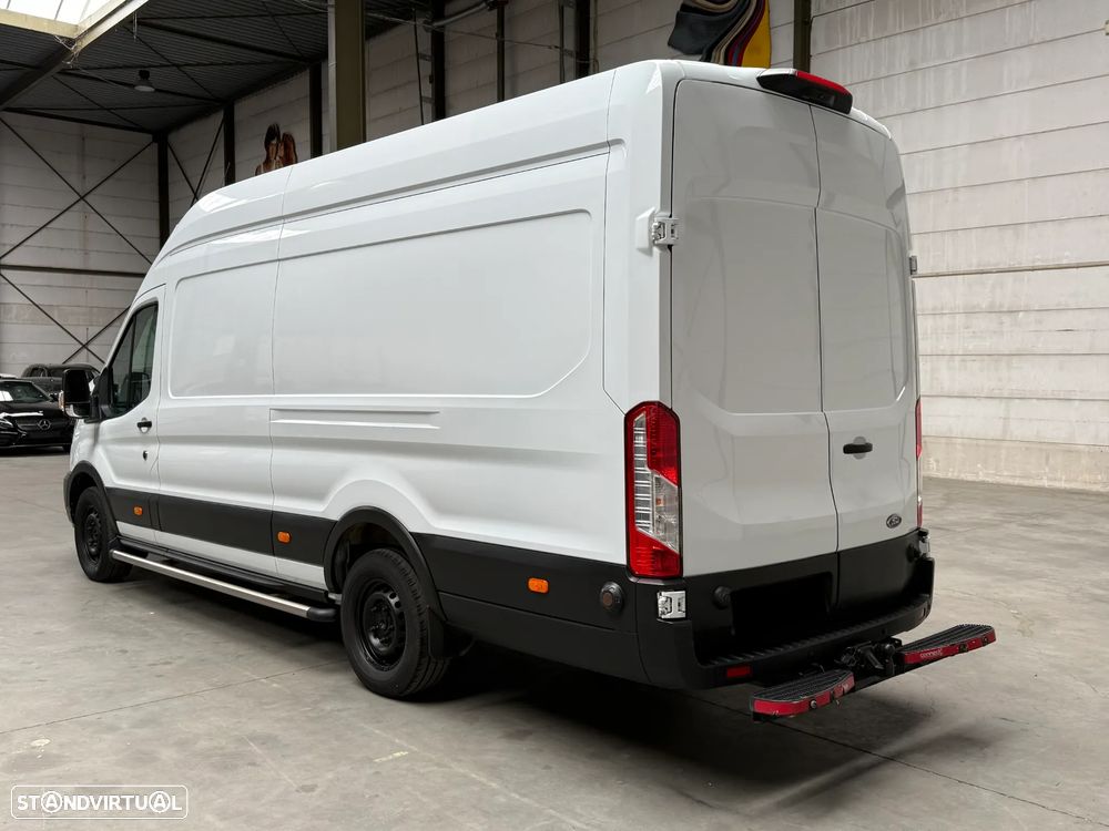 Ford Transit L4 H4 2.0   170CV - 9