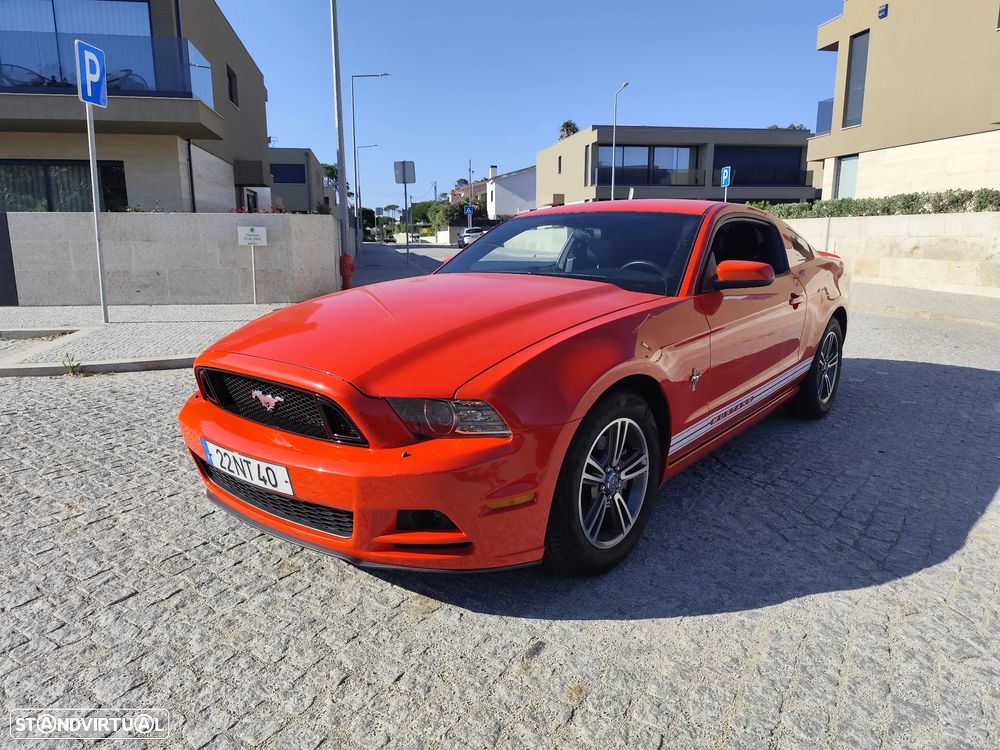 Ford Mustang - 1