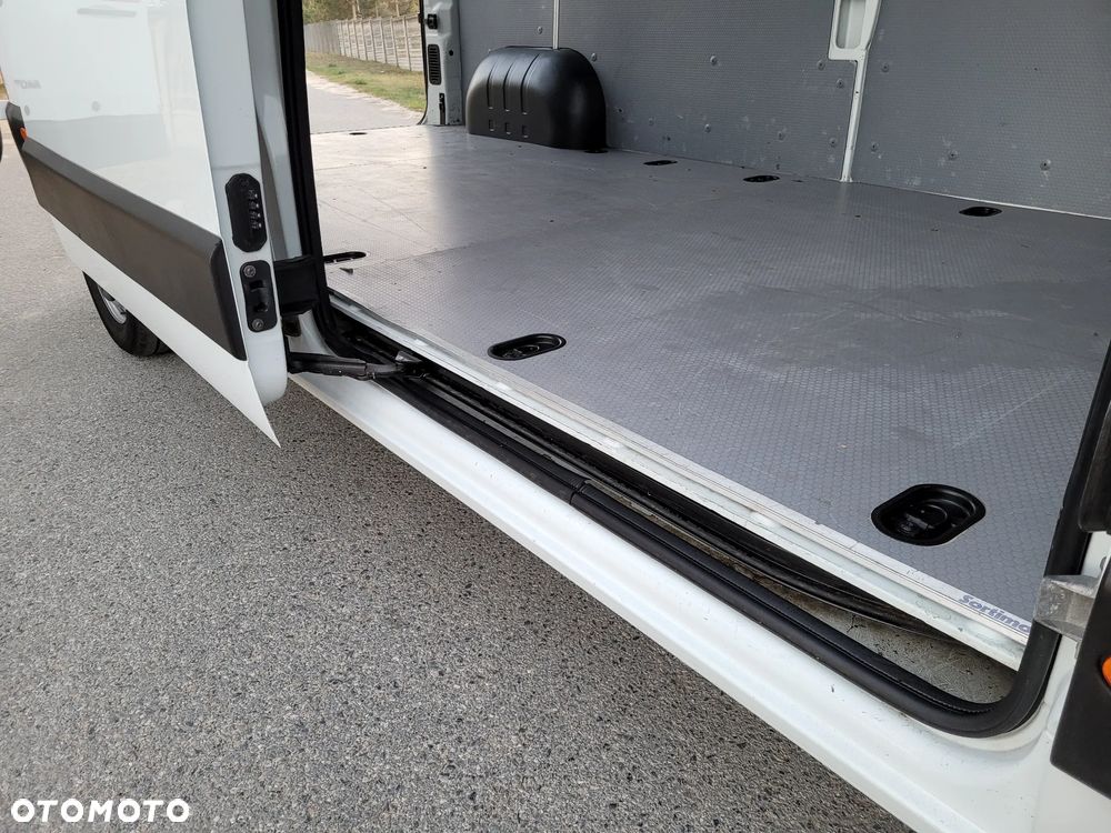 Renault Master - 19