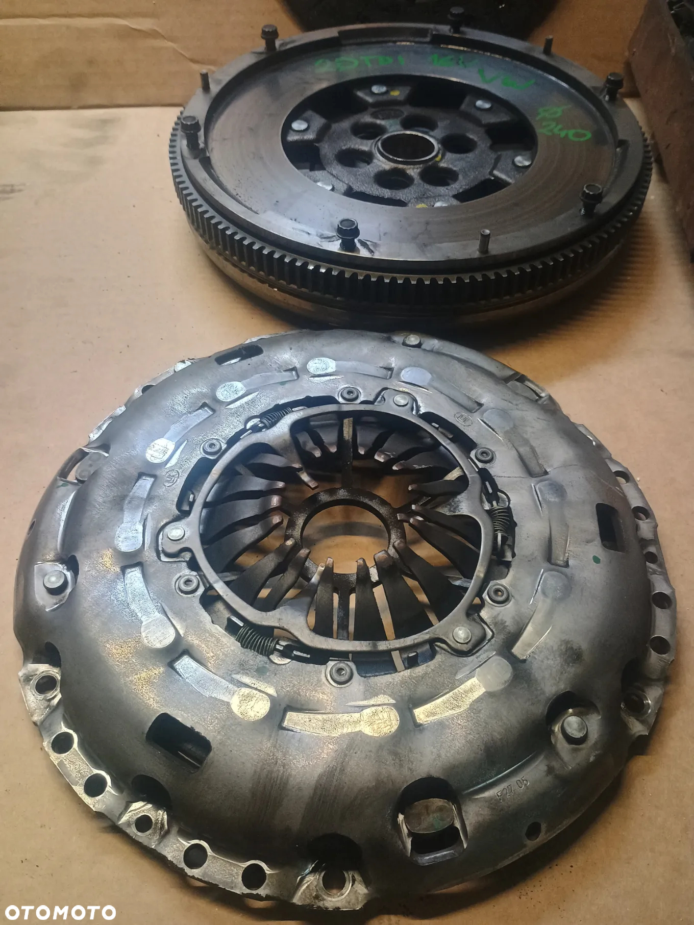 Kompletne dwumasowe sprzęgło 1.9 2.0 TDI 03L105266  03G105266 - 8