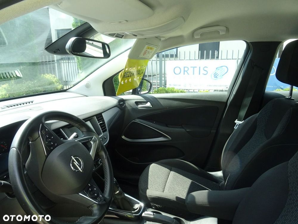 Opel Crossland X - 10