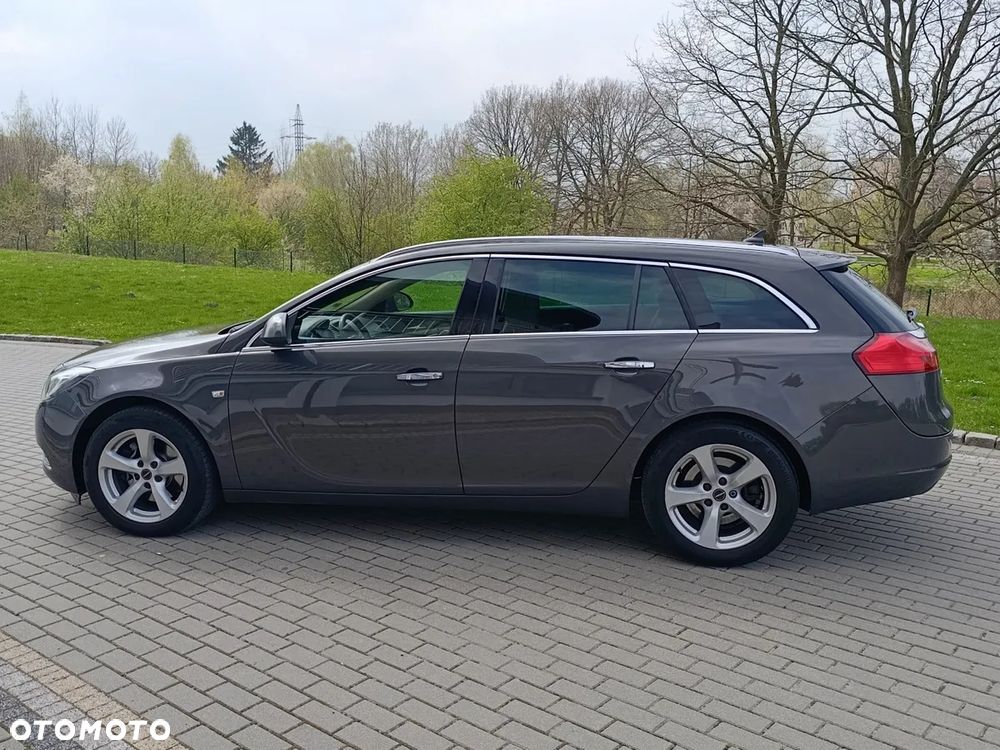 Opel Insignia - 35
