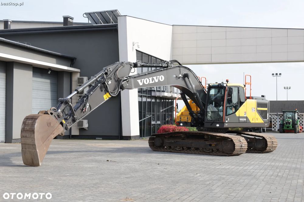Volvo EC250EL - 34
